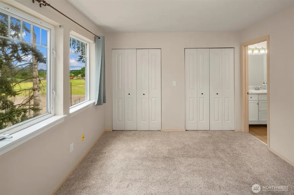 1006 37th Street SE Auburn WA 98002