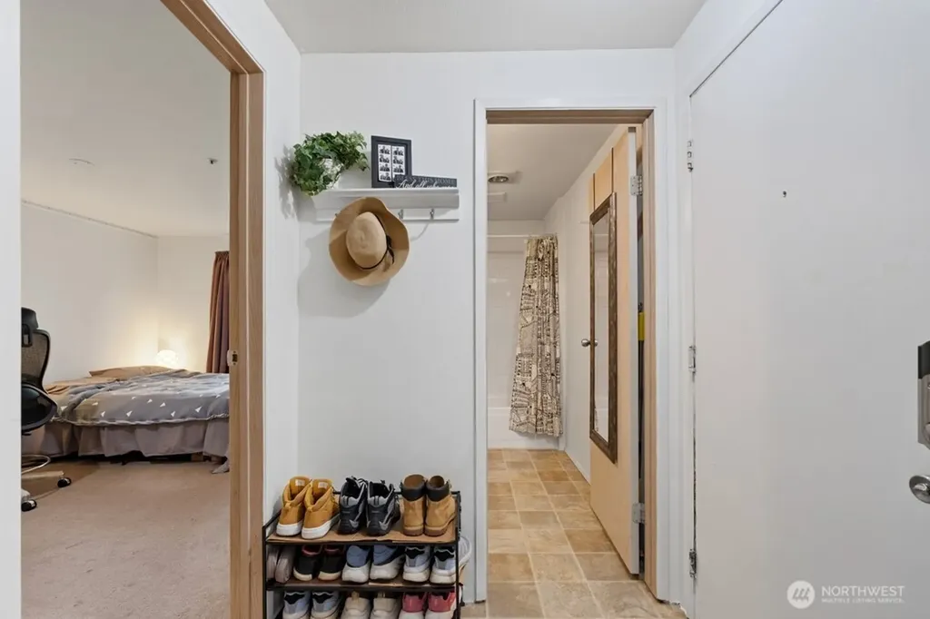 7453 Newcastle Golf Club Road Newcastle WA 98059