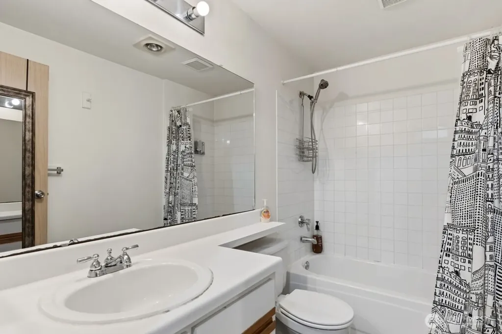 7453 Newcastle Golf Club Road Newcastle WA 98059