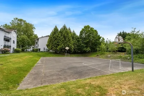7453 Newcastle Golf Club Road Newcastle WA 98059