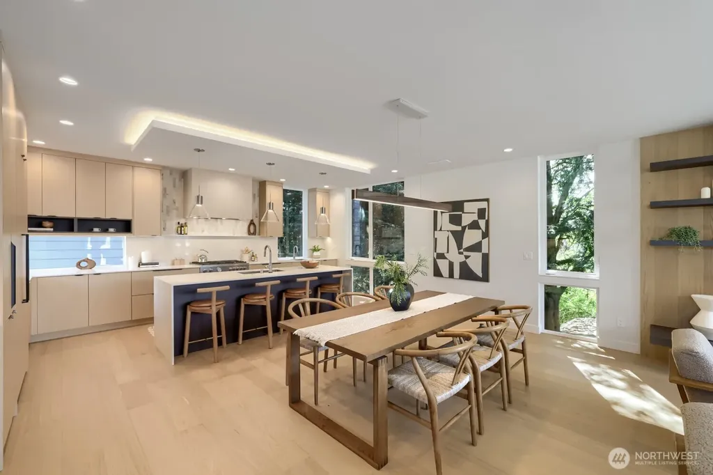 813 NE 90th Street Seattle WA 98115