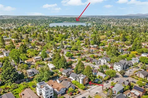813 NE 90th Street Seattle WA 98115