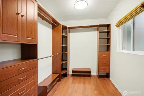 10749 30th Ave NE Seattle WA 98125