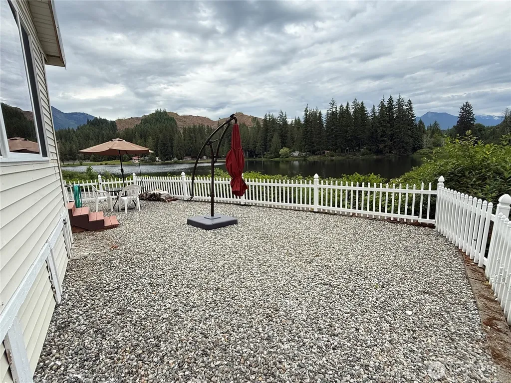 44847 Kloshe Trail Concrete WA 98237