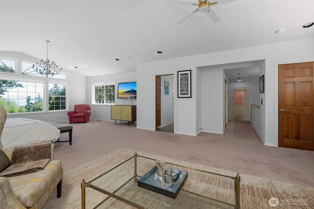 216 Denneboom Road Coupeville WA 98239