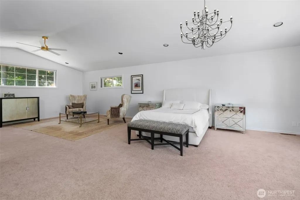 216 Denneboom Road Coupeville WA 98239