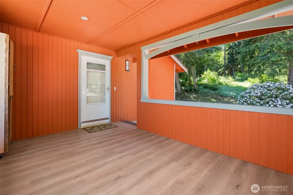 216 Denneboom Road Coupeville WA 98239