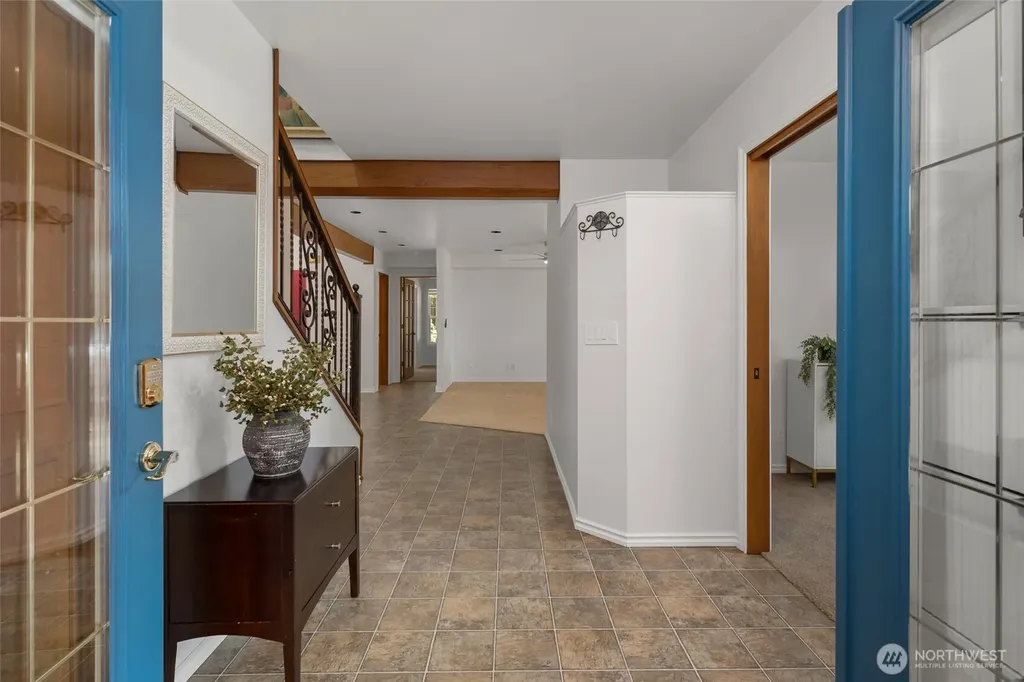 216 Denneboom Road Coupeville WA 98239