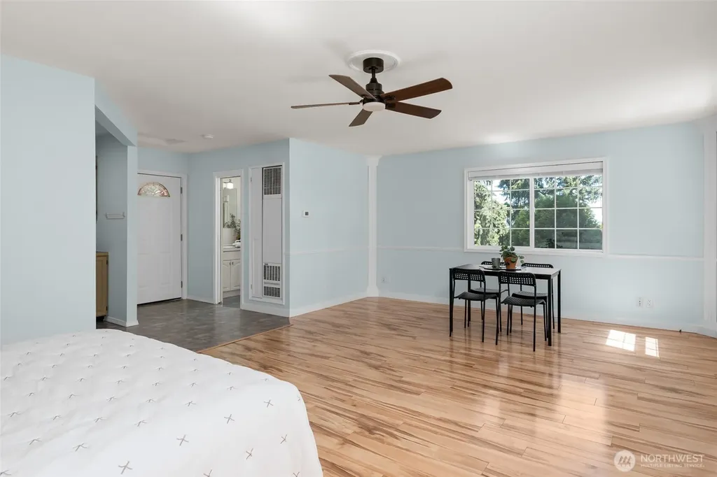 216 Denneboom Road Coupeville WA 98239