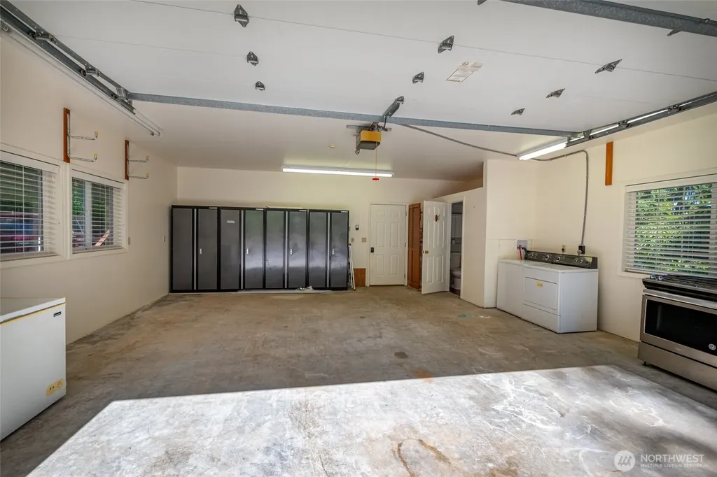 216 Denneboom Road Coupeville WA 98239