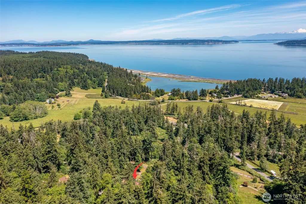 216 Denneboom Road Coupeville WA 98239