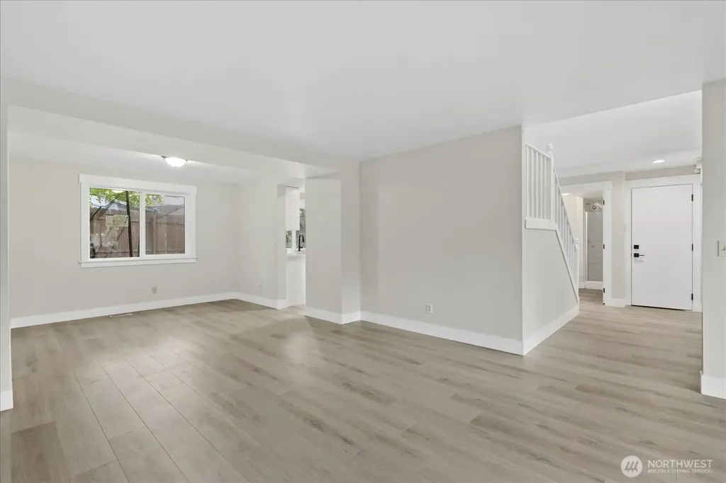11206 SE 219th Place Kent WA 98031