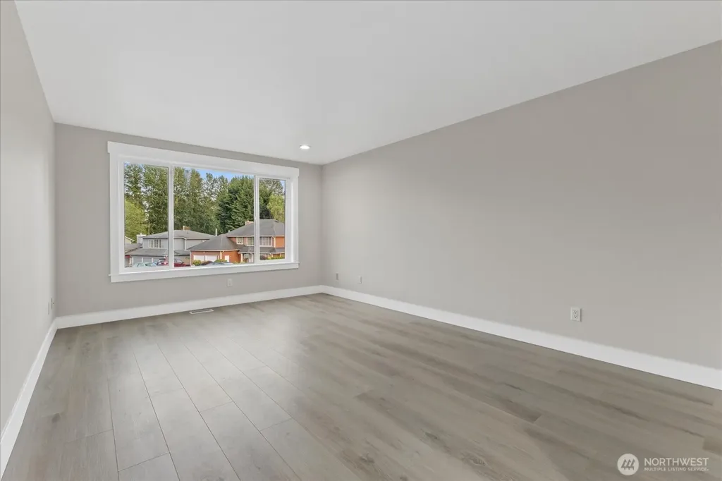 11206 SE 219th Place Kent WA 98031