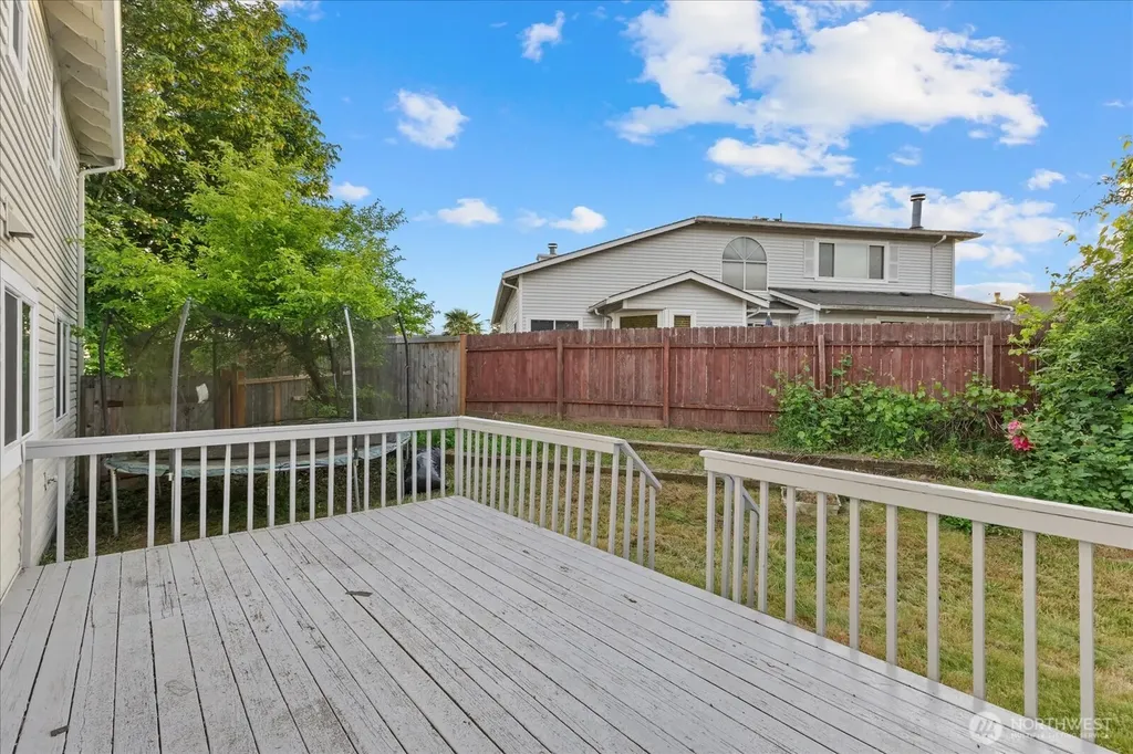 11206 SE 219th Place Kent WA 98031