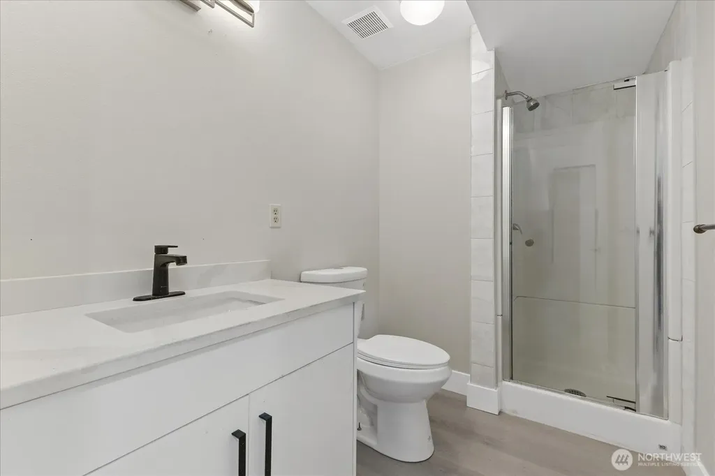 11206 SE 219th Place Kent WA 98031