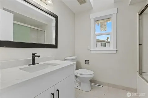 11206 SE 219th Place Kent WA 98031