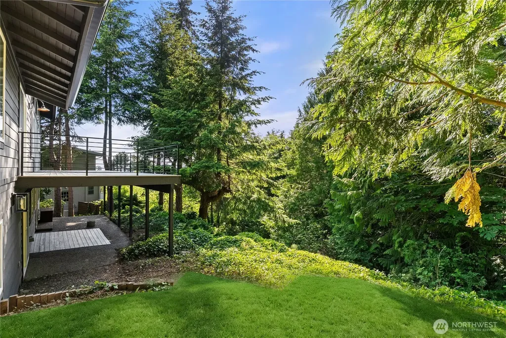 6025 96th Street SW Mukilteo WA 98275