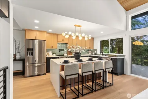 6025 96th Street SW Mukilteo WA 98275