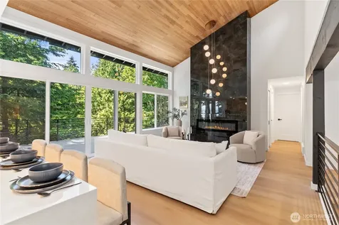 6025 96th Street SW Mukilteo WA 98275