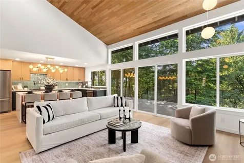6025 96th Street SW Mukilteo WA 98275