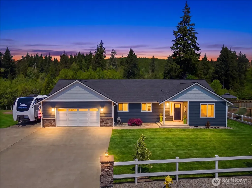 40 Sand Trap Lane Aberdeen WA 98520