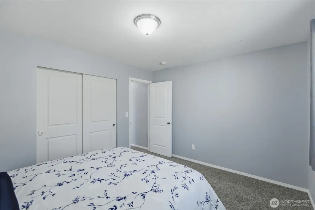 40 Sand Trap Lane Aberdeen WA 98520