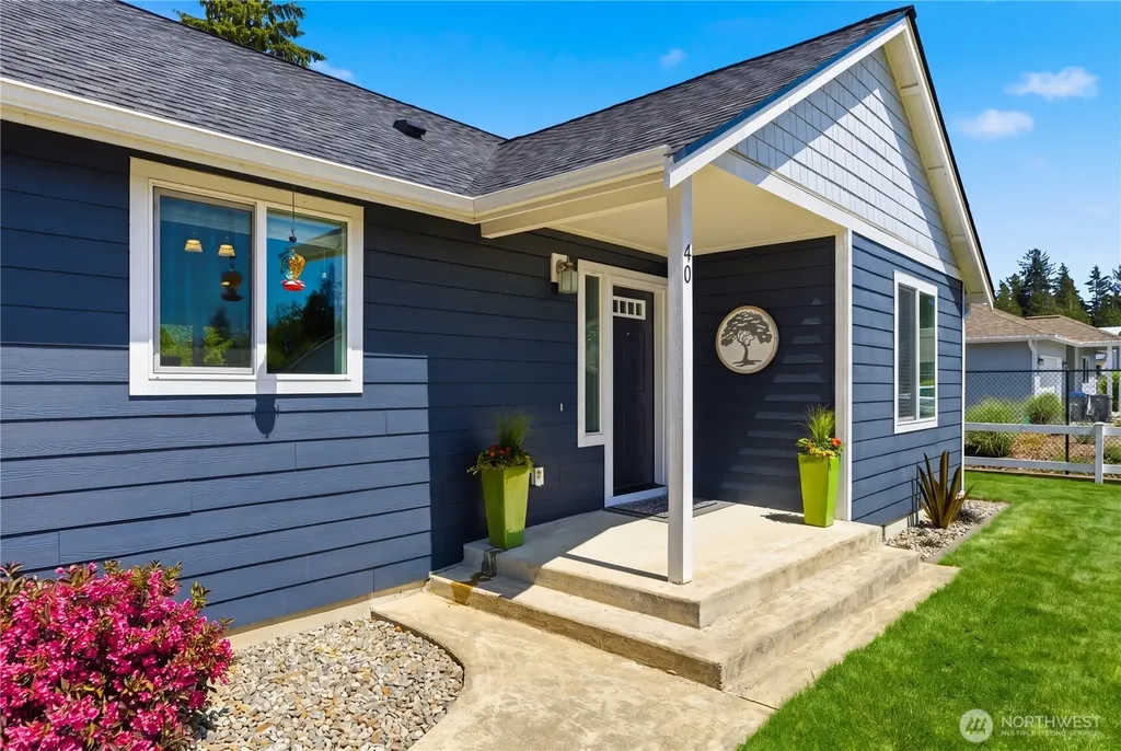 40 Sand Trap Lane Aberdeen WA 98520