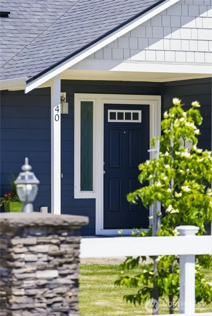 40 Sand Trap Lane Aberdeen WA 98520