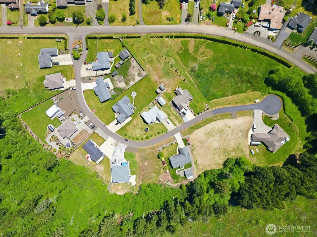 40 Sand Trap Lane Aberdeen WA 98520