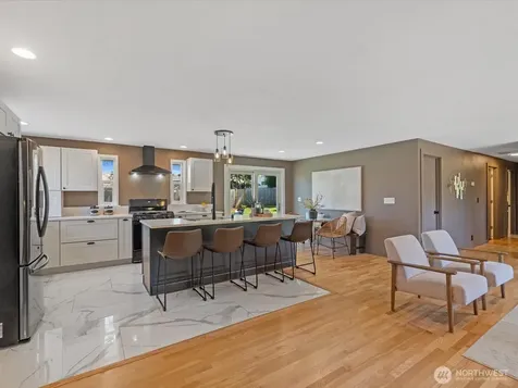 18014 110th Place SE Renton WA 98055