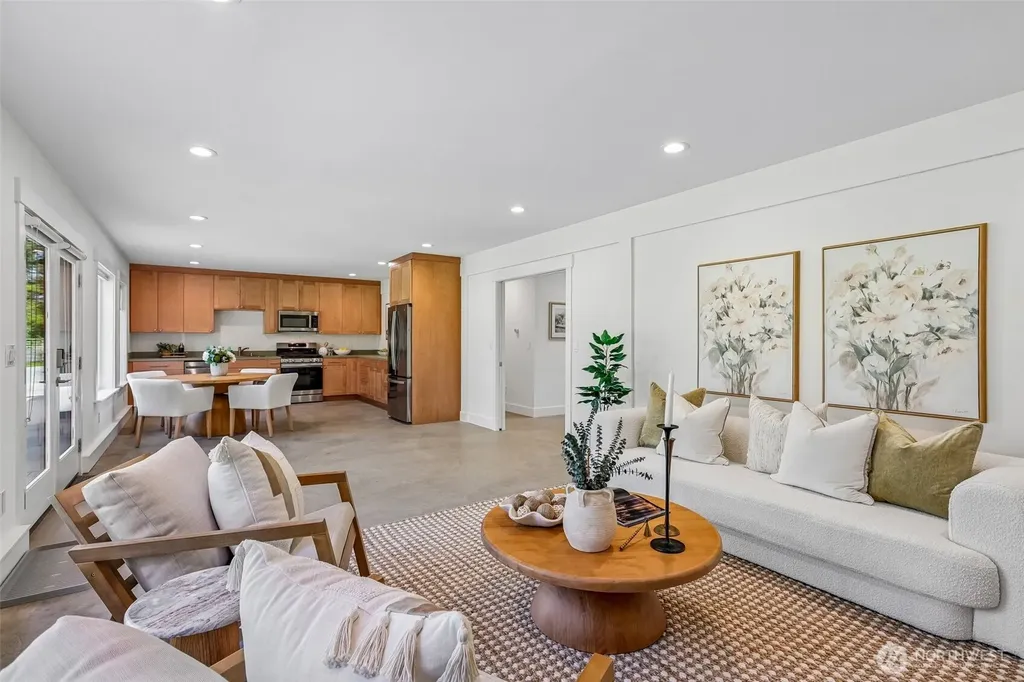 4620 Evenstar Lane Freeland WA 98249