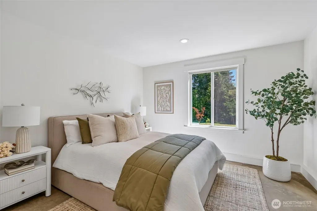 4620 Evenstar Lane Freeland WA 98249