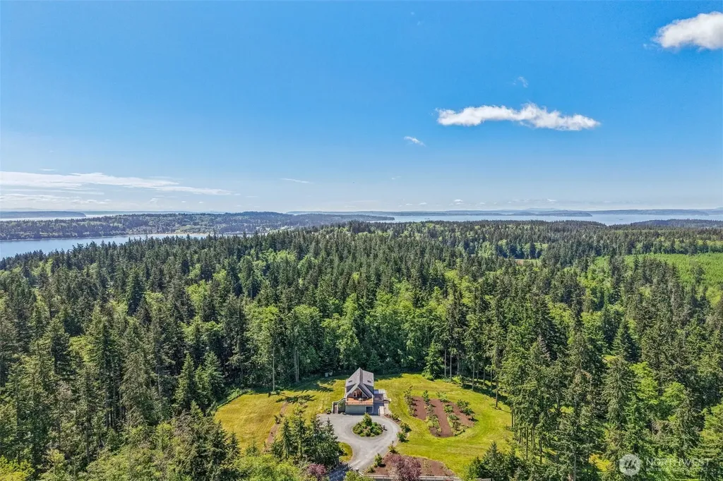 4620 Evenstar Lane Freeland WA 98249