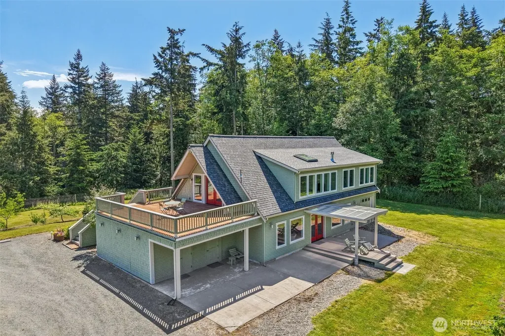 4620 Evenstar Lane Freeland WA 98249