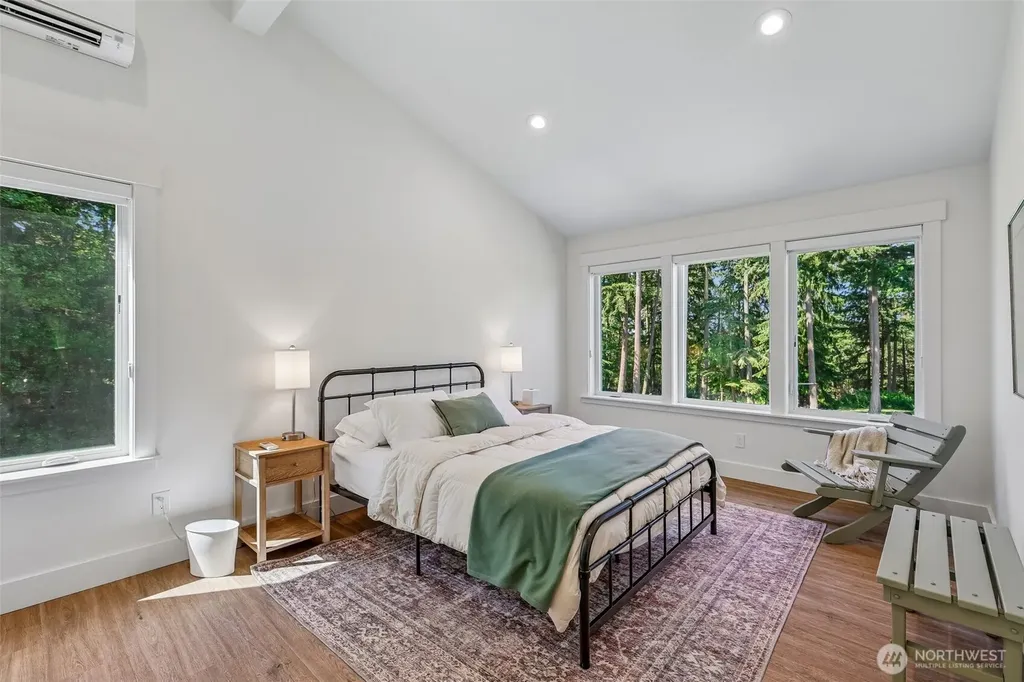 4620 Evenstar Lane Freeland WA 98249