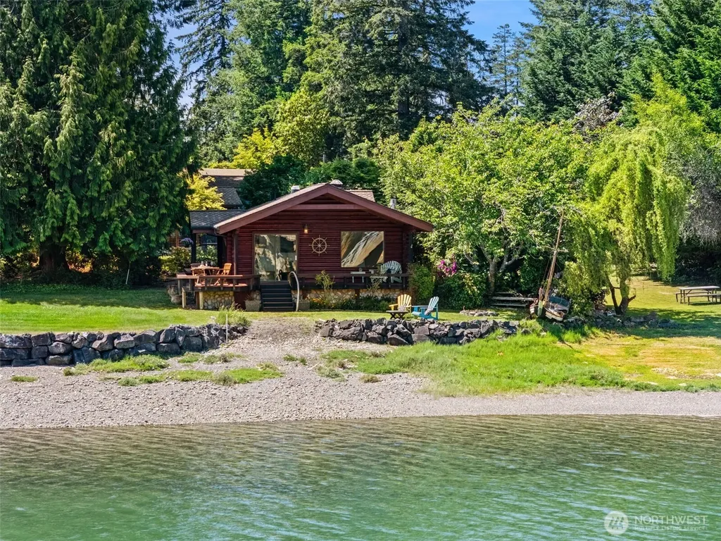 100 E Treasure Island Drive Allyn WA 98524