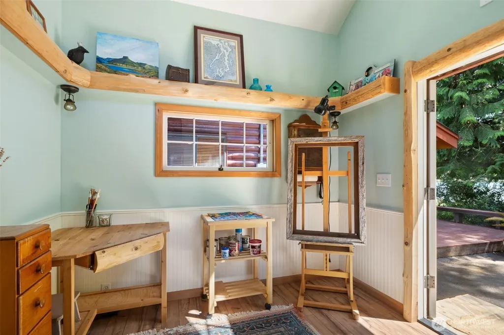 100 E Treasure Island Drive Allyn WA 98524