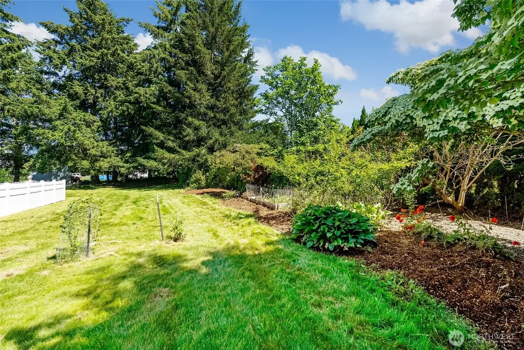2525 Silves Court Everson WA 98247
