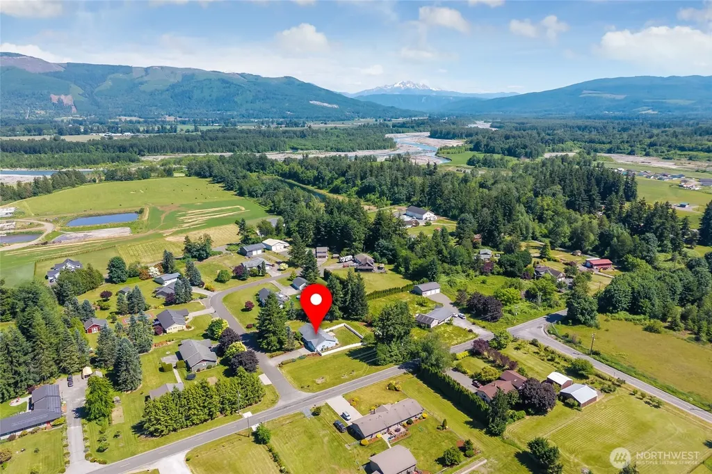 2525 Silves Court Everson WA 98247