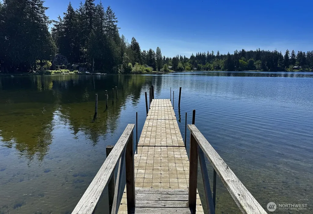 4249 Timberline Road Clinton WA 98236