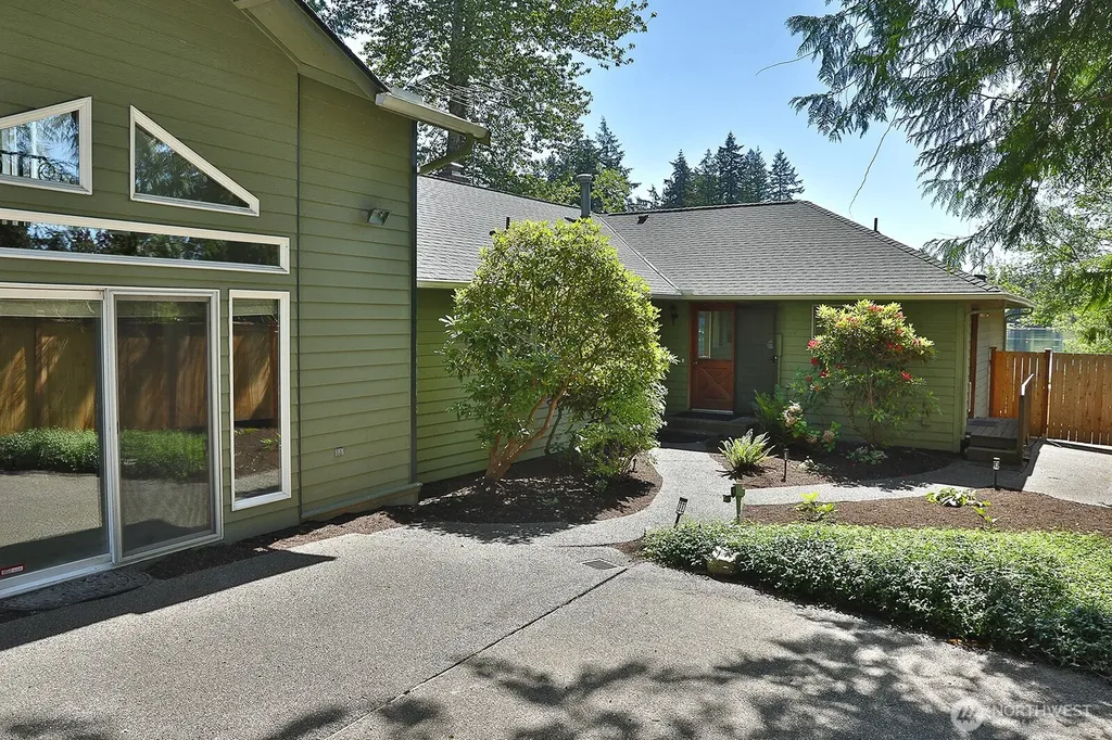 4249 Timberline Road Clinton WA 98236
