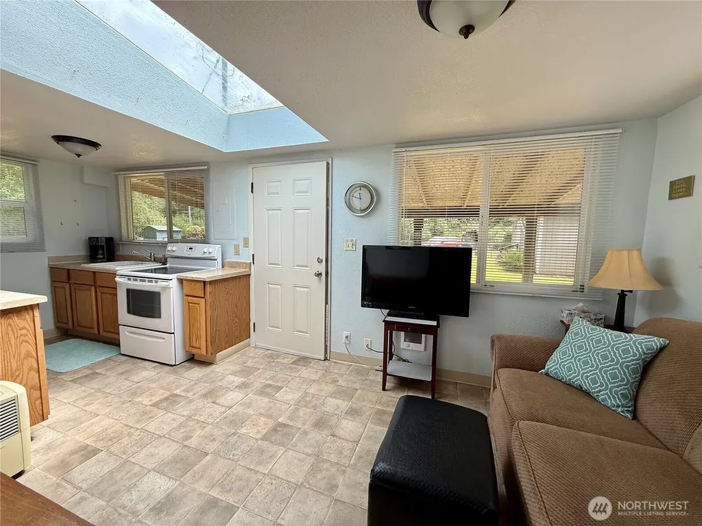 3469 Douglas Street Grayland WA 98547