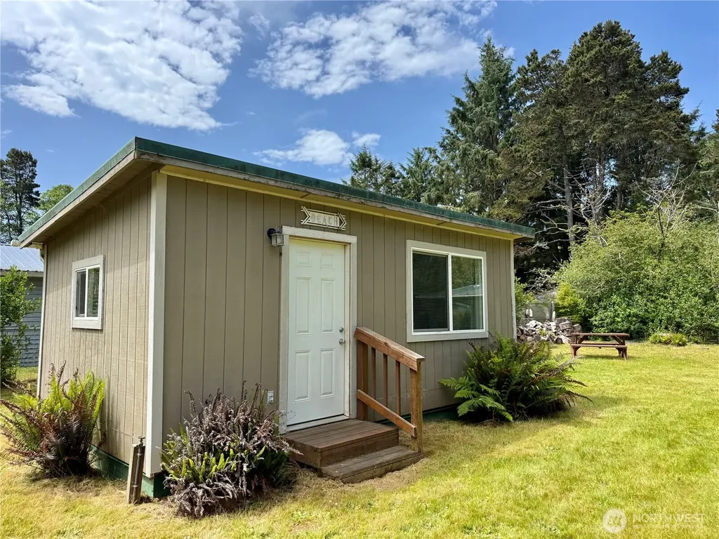 3469 Douglas Street Grayland WA 98547