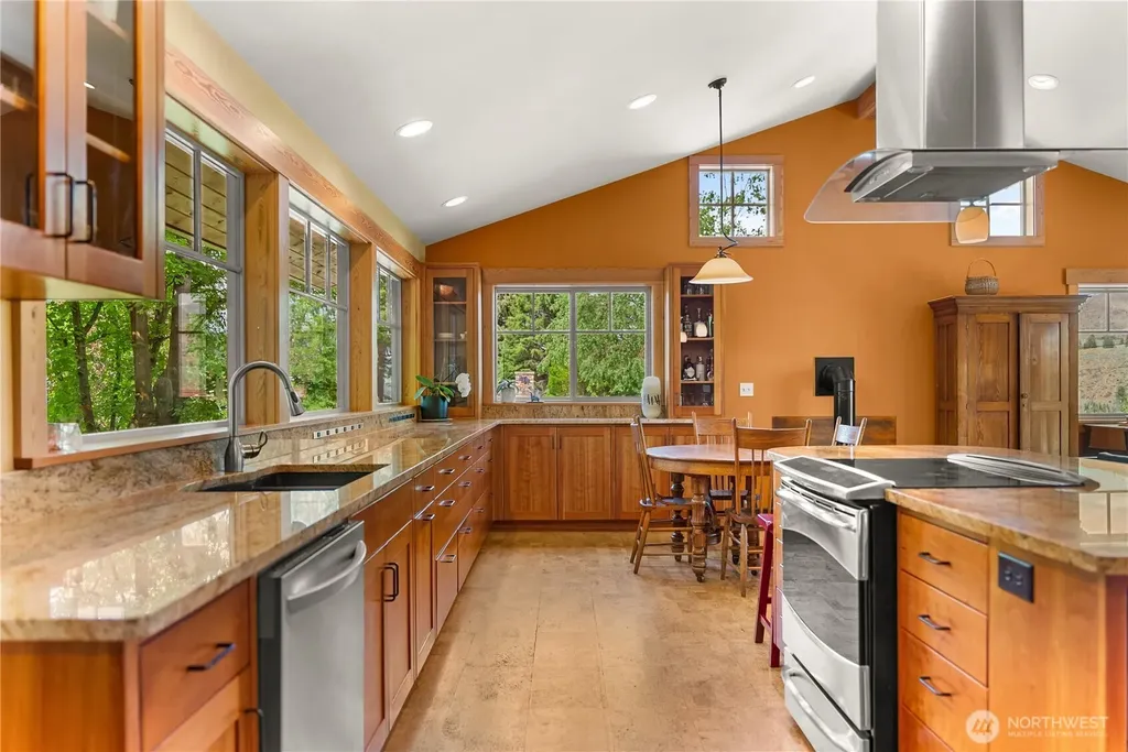 419 Bigelow Street Twisp WA 98856