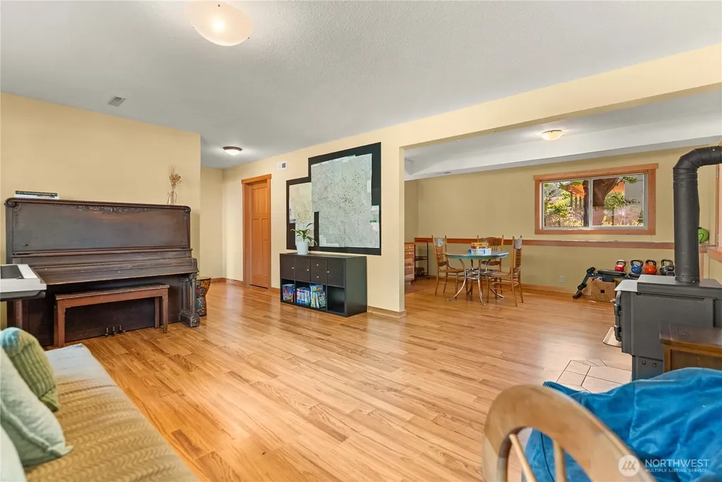 419 Bigelow Street Twisp WA 98856