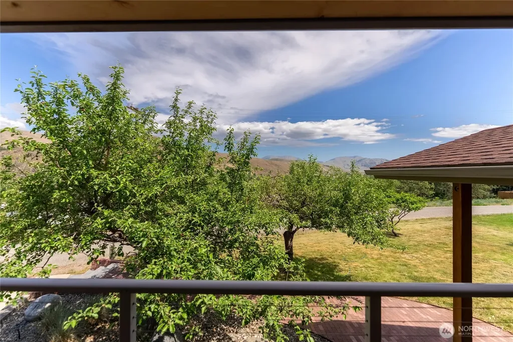 419 Bigelow Street Twisp WA 98856