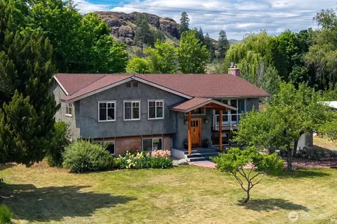 419 Bigelow Street Twisp WA 98856