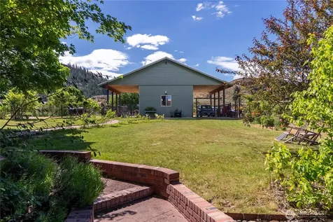 419 Bigelow Street Twisp WA 98856