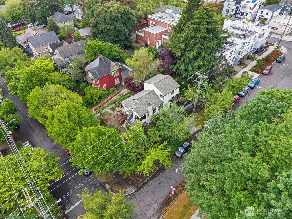 731 19th Avenue Seattle WA 98122