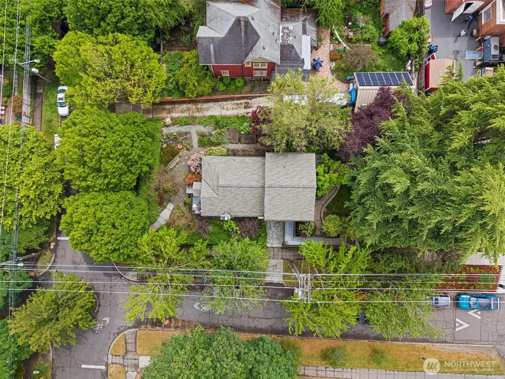 731 19th Avenue Seattle WA 98122